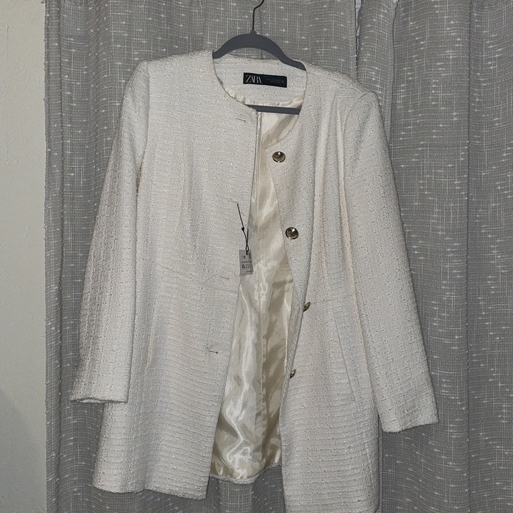 White Zara coat. Size XL